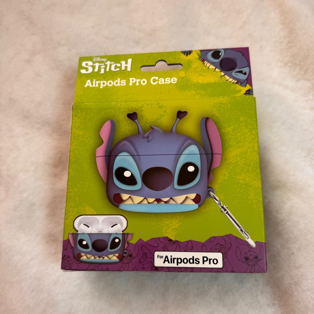 Adorable Disney Stitch AirPod Pro Case - NEW - Picture 5 of 5